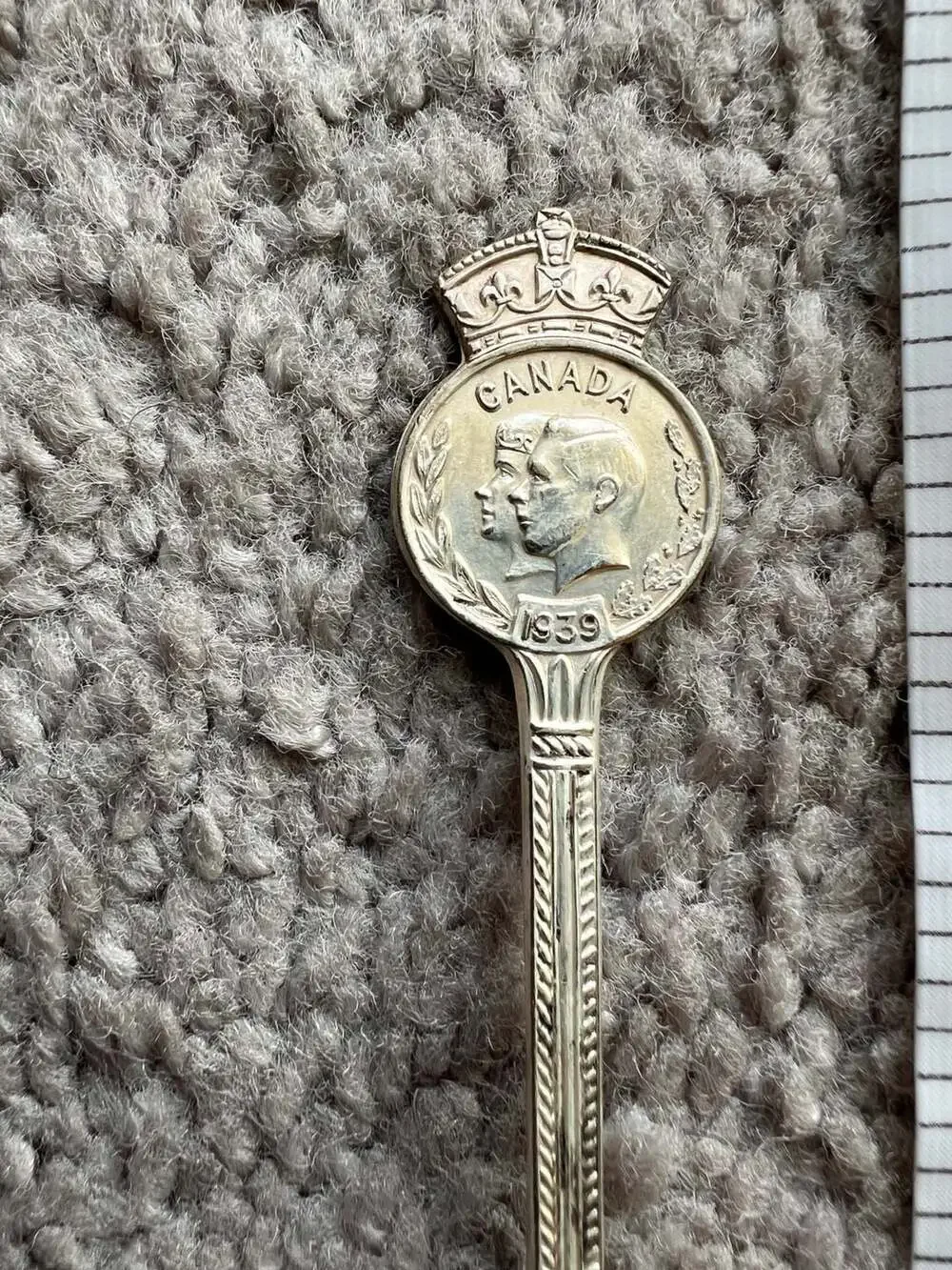 Vintage Wm. A. Rogers 1939 Canada Royal Visit Commemorative Souvenir Spoon